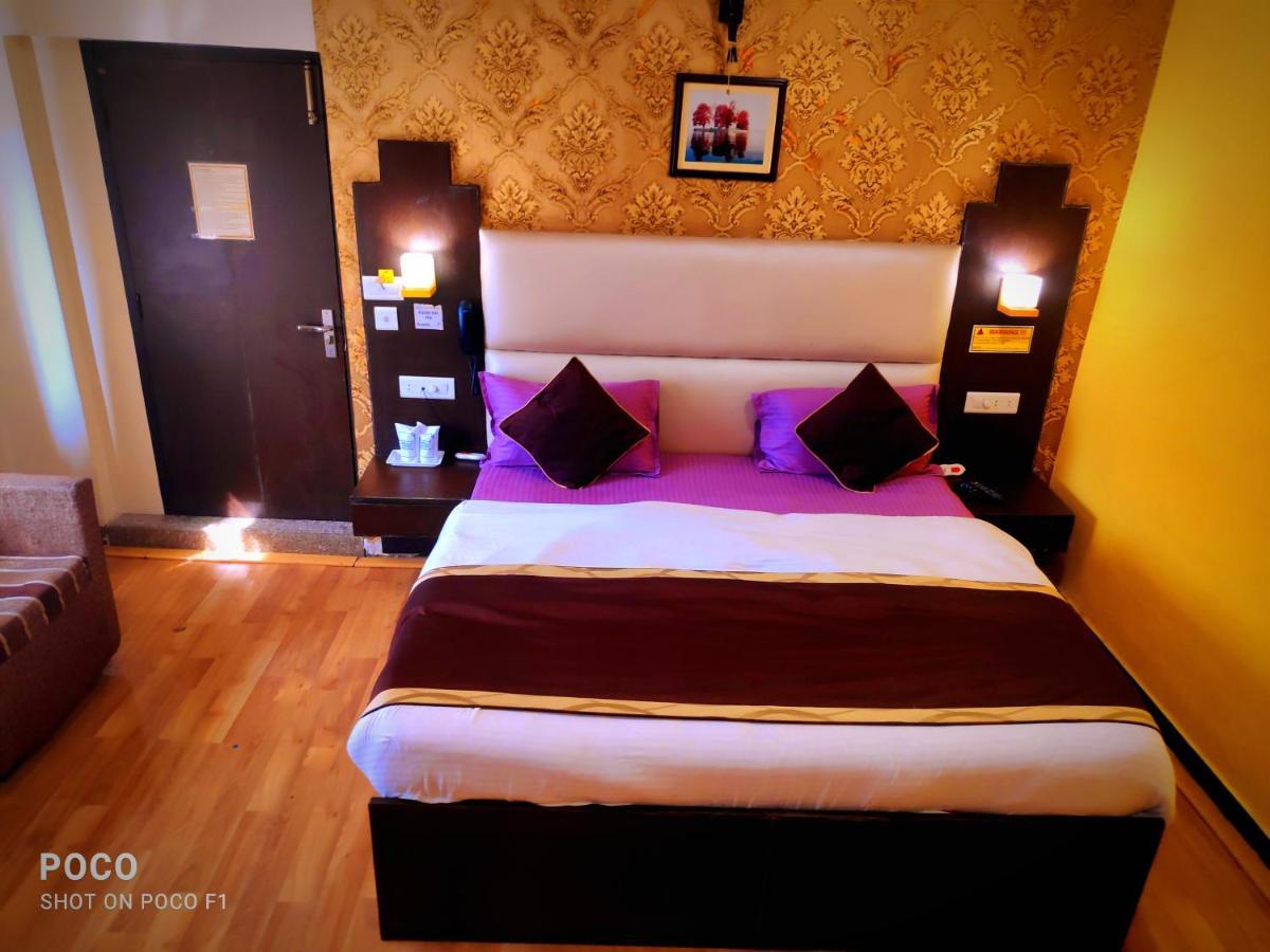 Lee Heritage Hotel *