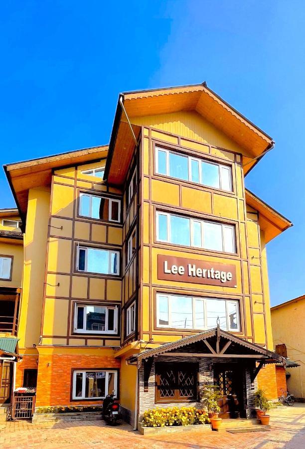 Hotel Lee Heritage Srinagar (Jammu and Kashmir)