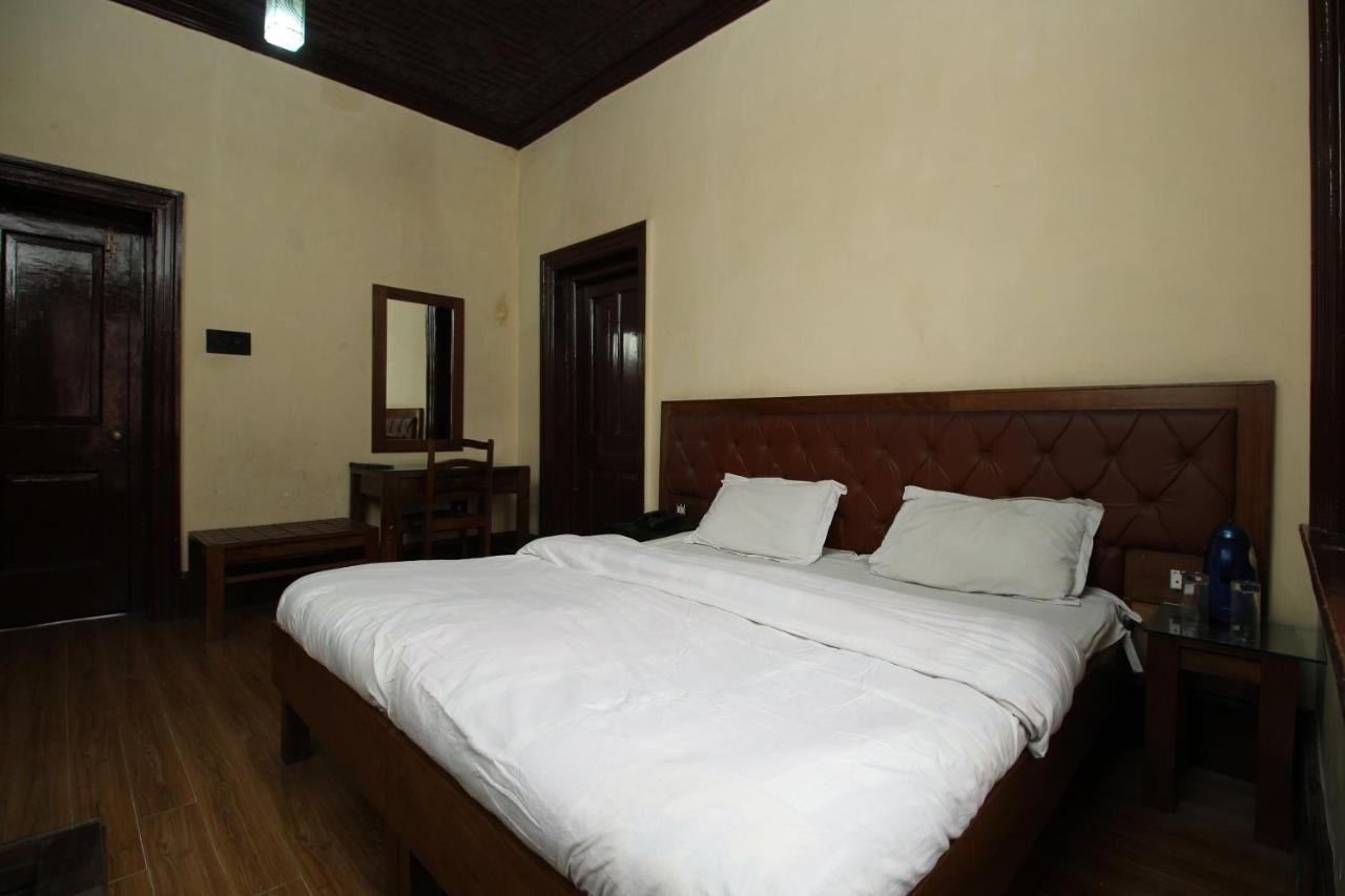 Oyo 30650 Akbar Residency Srinagar (Jammu and Kashmir)