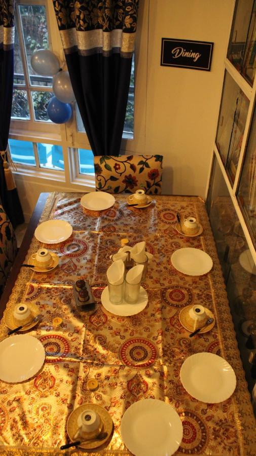 Heritage Rose Inn Hotel Srinagar (Jammu and Kashmir)