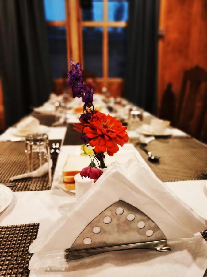 Luxury Prince Of Kashmir 5* Srinagar (Jammu and Kashmir)