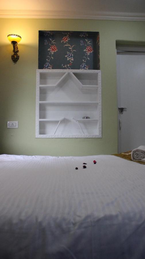 Heritage Rose Inn Hotel Srinagar (Jammu and Kashmir)