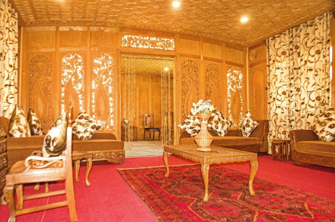 Luxury Prince Of Kashmir