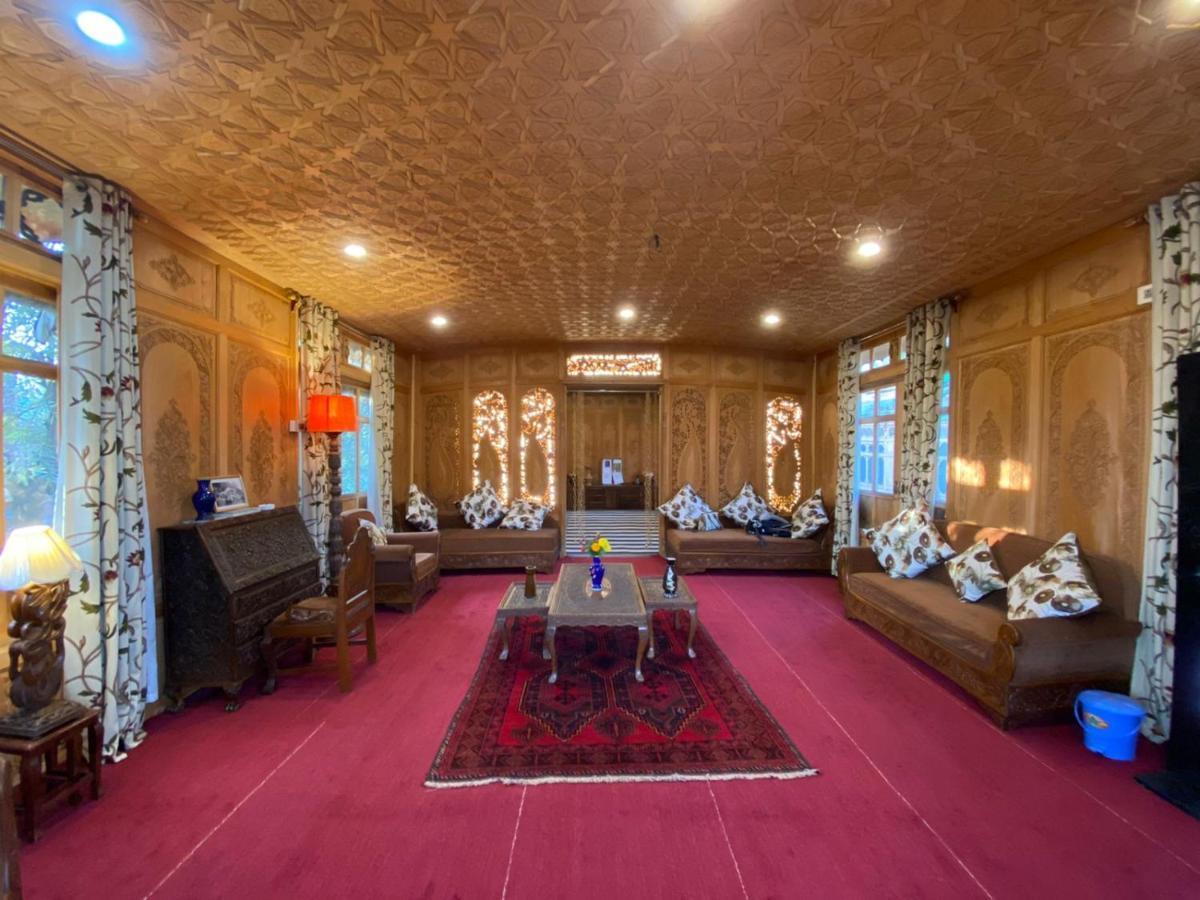 Luxury Prince Of Kashmir Hotel Srinagar (Jammu and Kashmir)