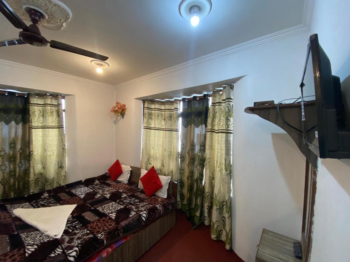 Young Mamta Hotel