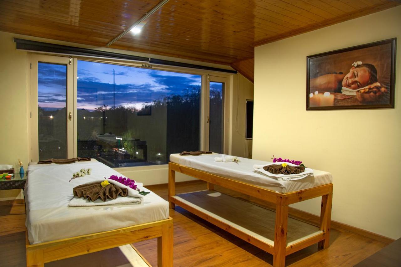The Orchard Retreat &