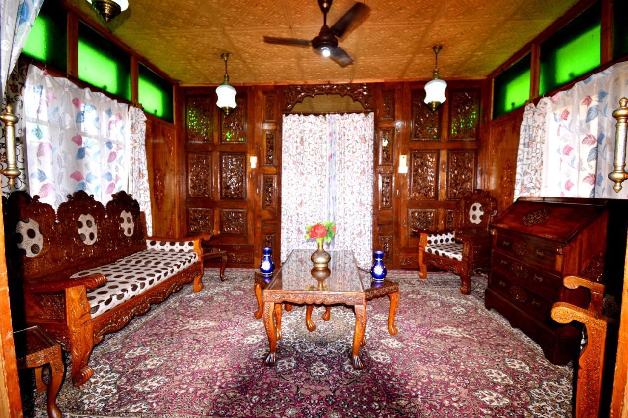 Heritage Shreen Houseboat Botel Srinagar (Jammu and Kashmir)