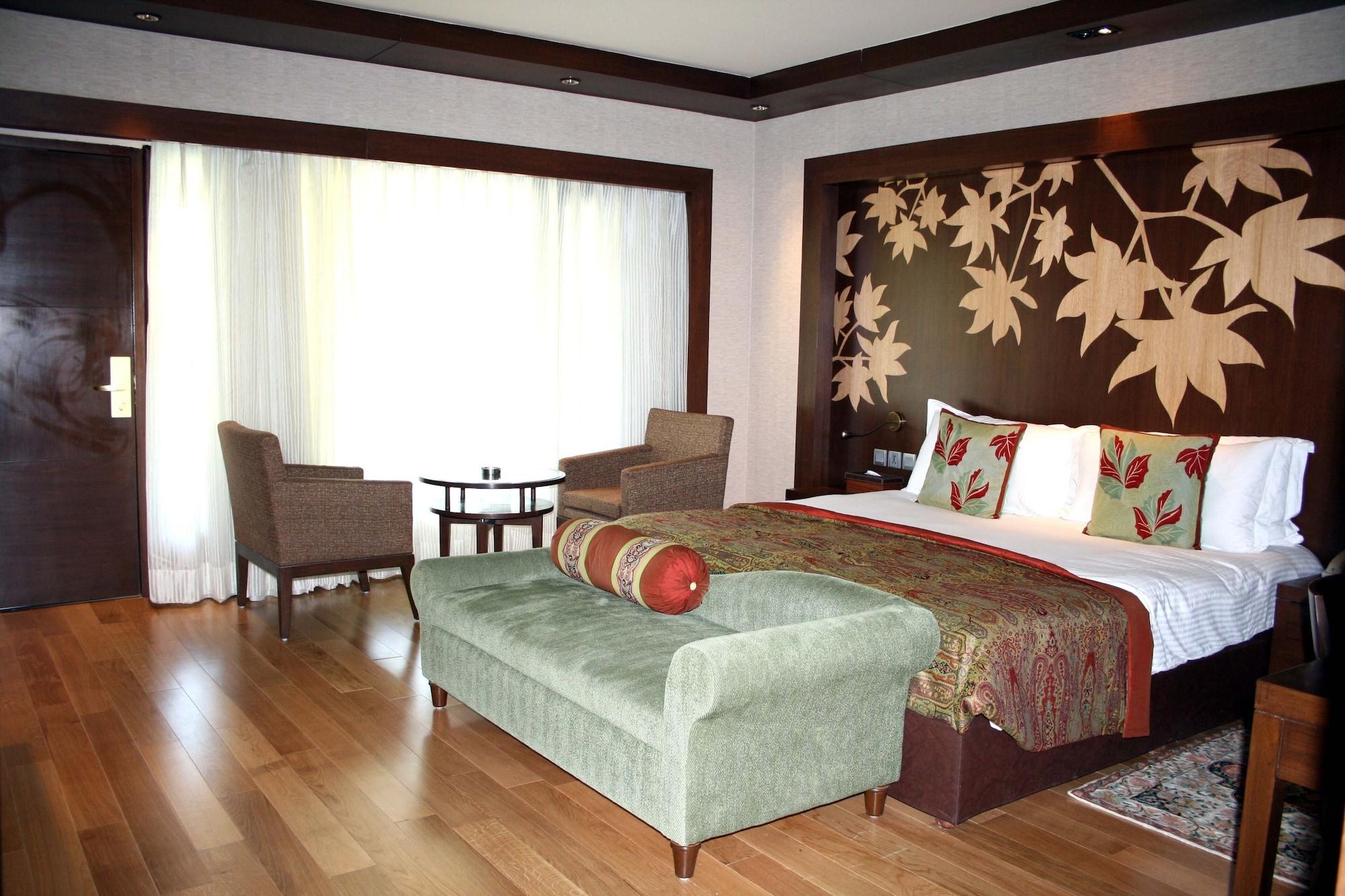 The Lalit Grand Palace
