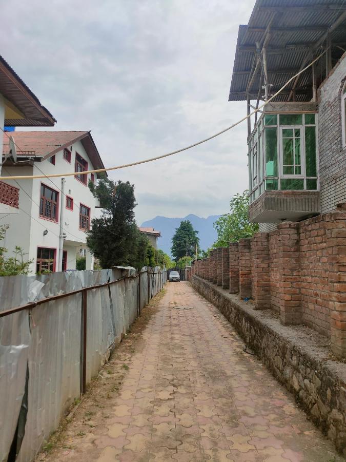 Peacock Homestay