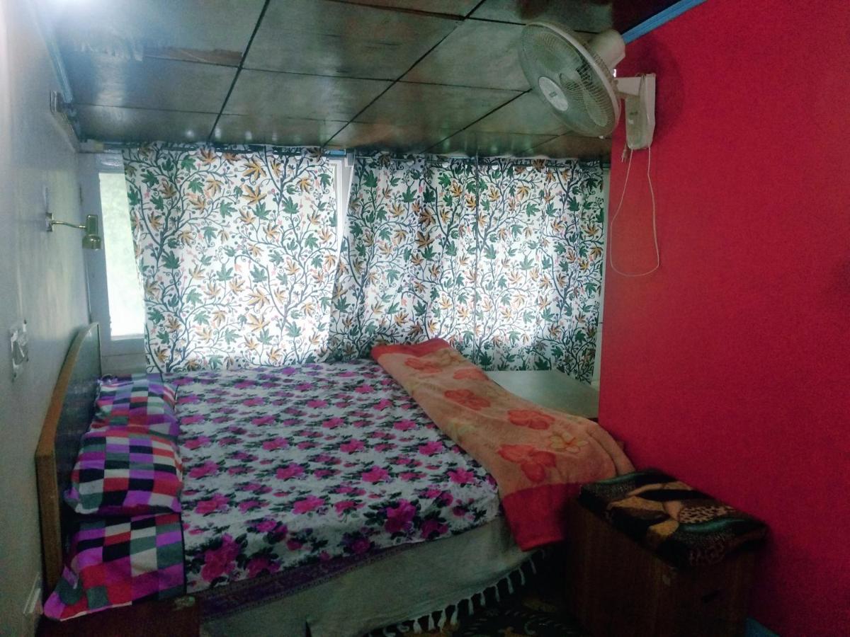 Gulab 5* Srinagar (Jammu and Kashmir)