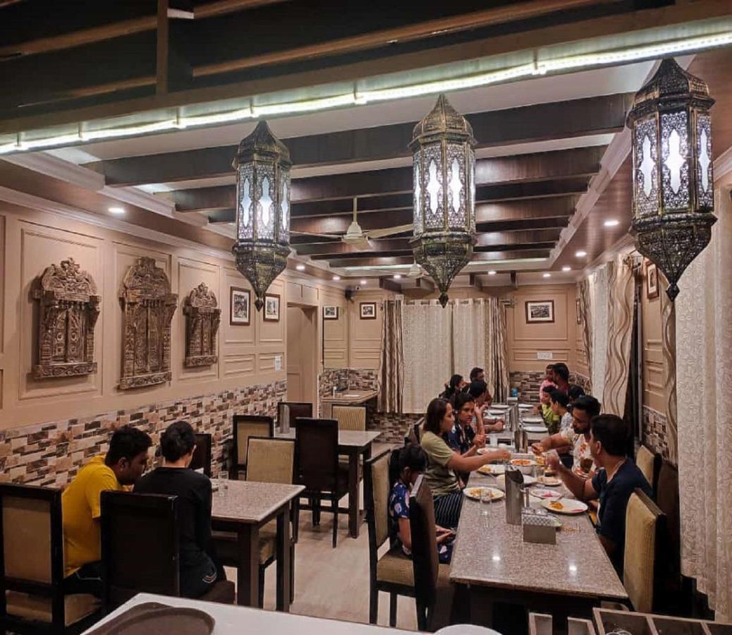 Lee Heritage Hotel *