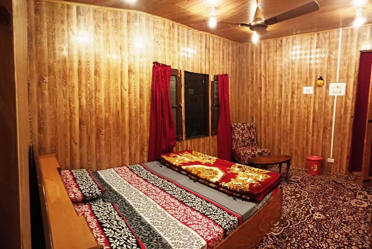 Gosani Guest house