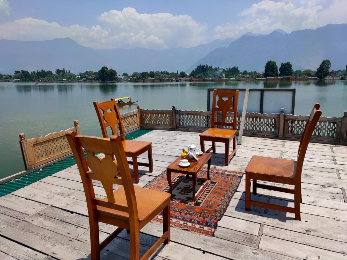 Hotel Green Heritage Group Of Houseboats