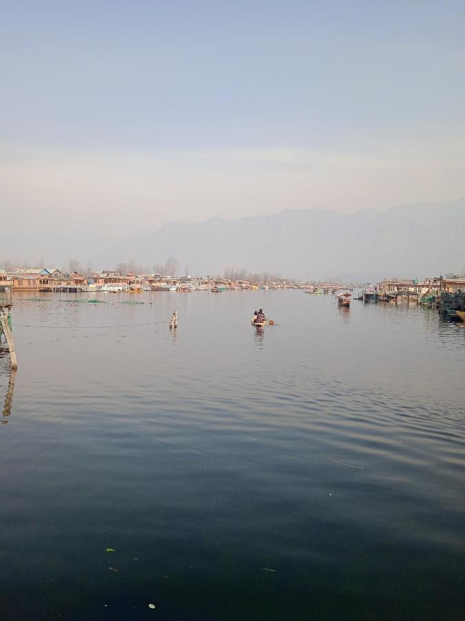 Hotel Green Heritage Group Of Houseboats