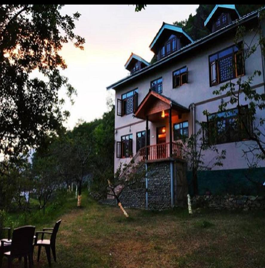 Homestay Cherrytree Srinagar (Jammu and Kashmir)