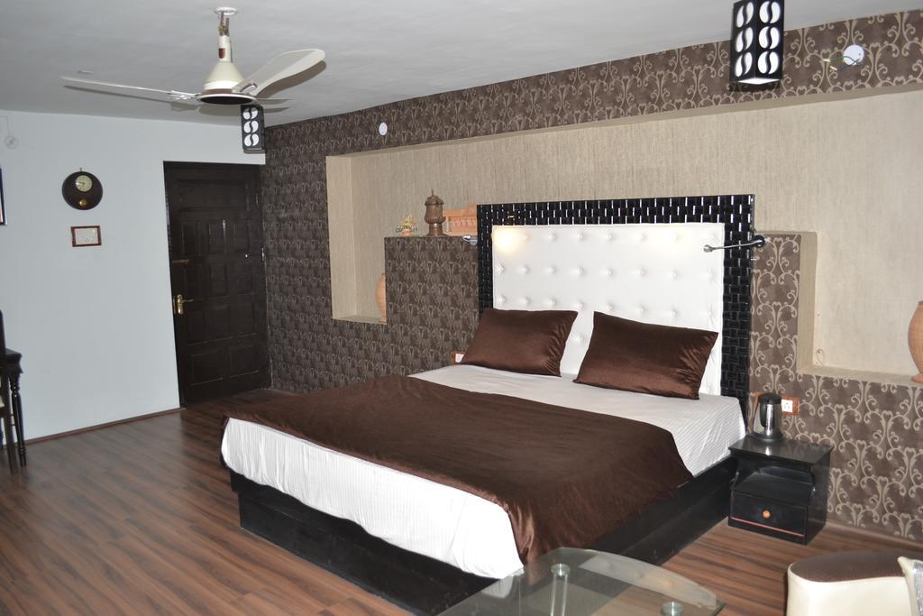 Urban Guest house 3*