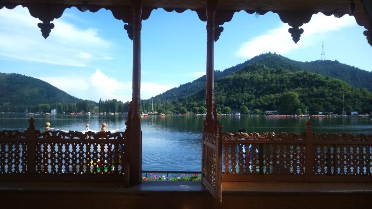 Houseboat Star Of India Bed & Breakfast Srinagar (Jammu and Kashmir)