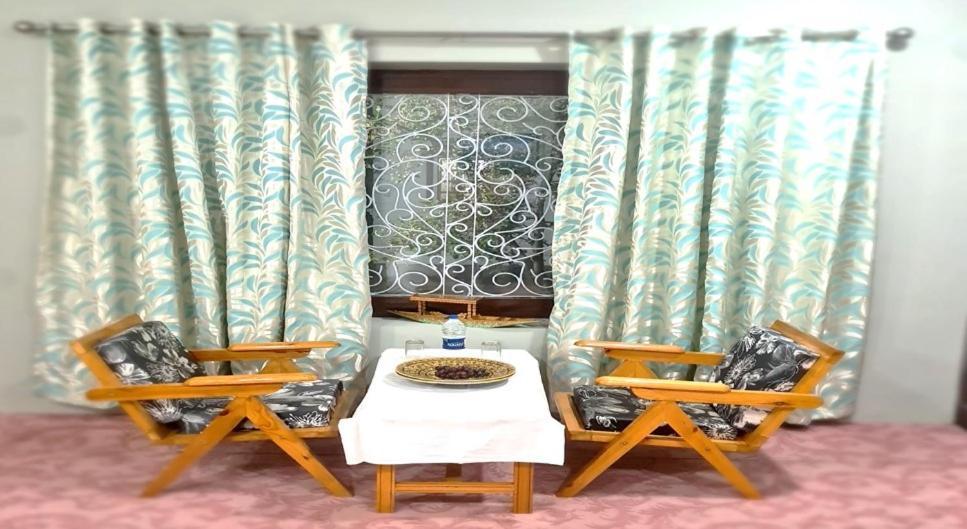 Mehtab 4* Srinagar (Jammu and Kashmir)
