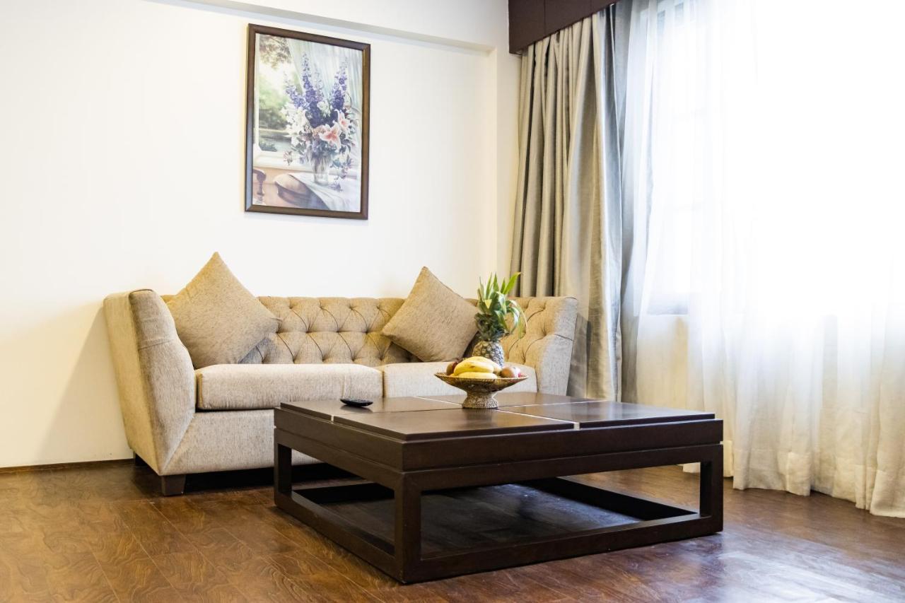 Hotel Paisley Palace 3*