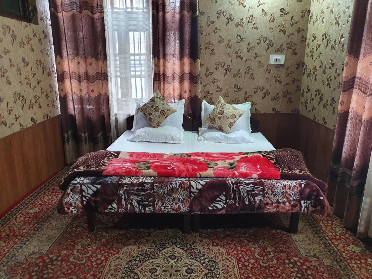 Wazir Palace Hotel