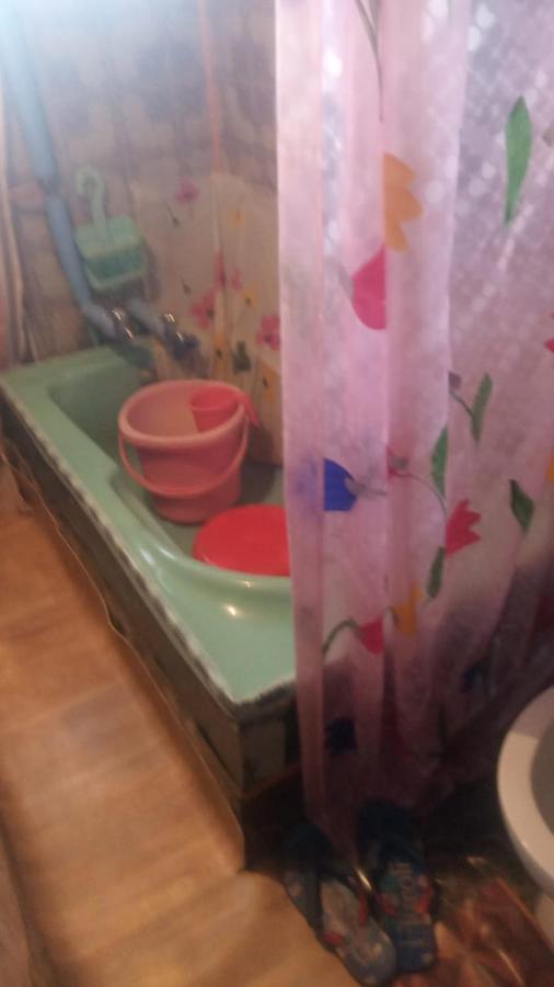 Bed & Breakfast New Dunhill Houseboat Srinagar (Jammu and Kashmir)