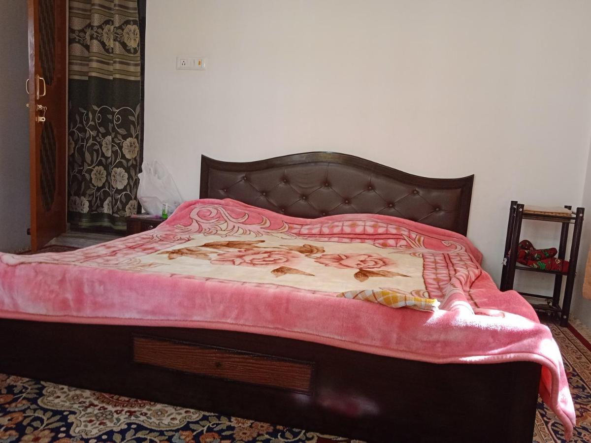 Bed & Breakfast Mir Manzil