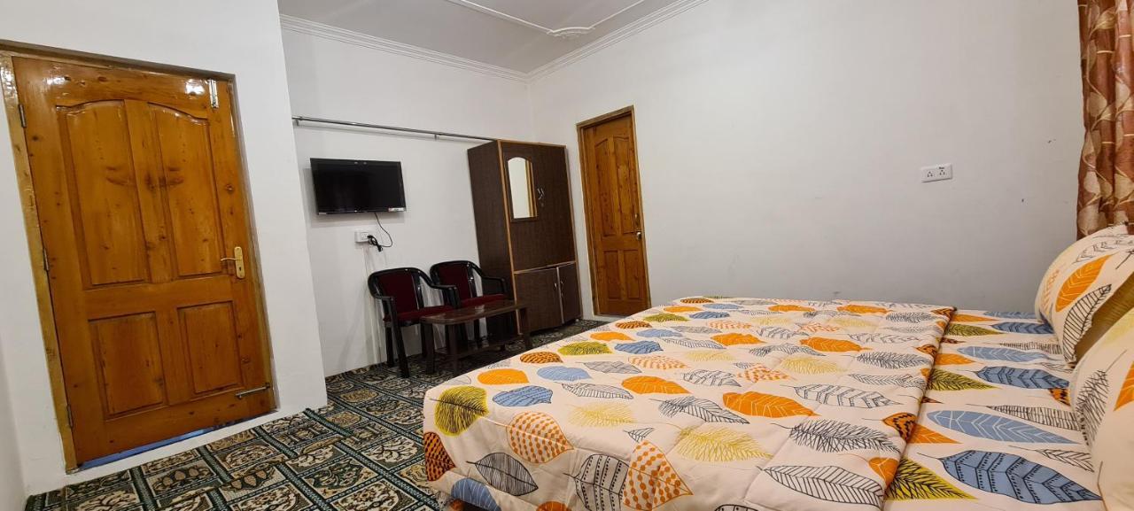 Guest house Royal Mansion Srinagar (Jammu and Kashmir)