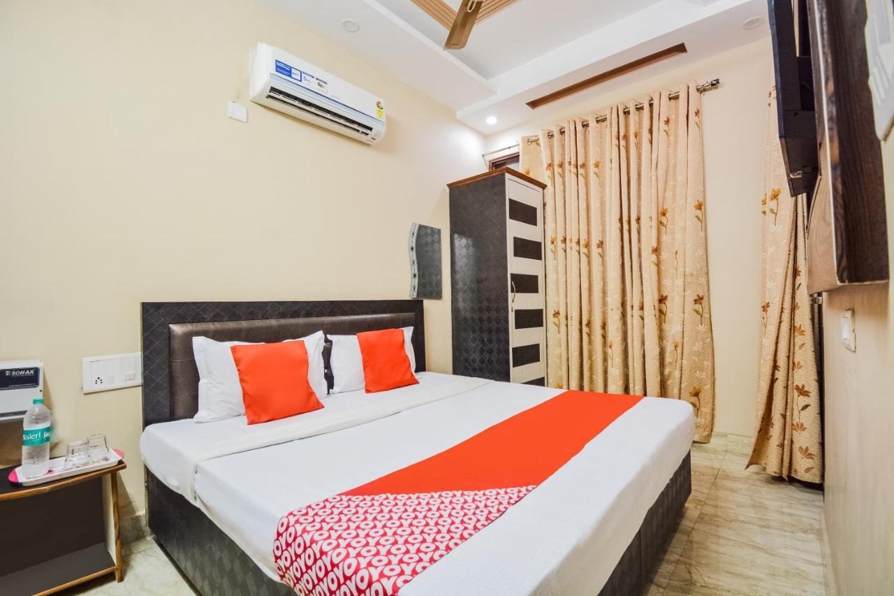 Hotel Oyo Noor Palace 3*
