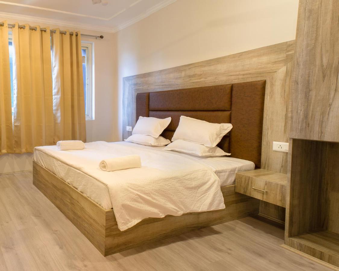 World Residences 3* Srinagar (Jammu and Kashmir)