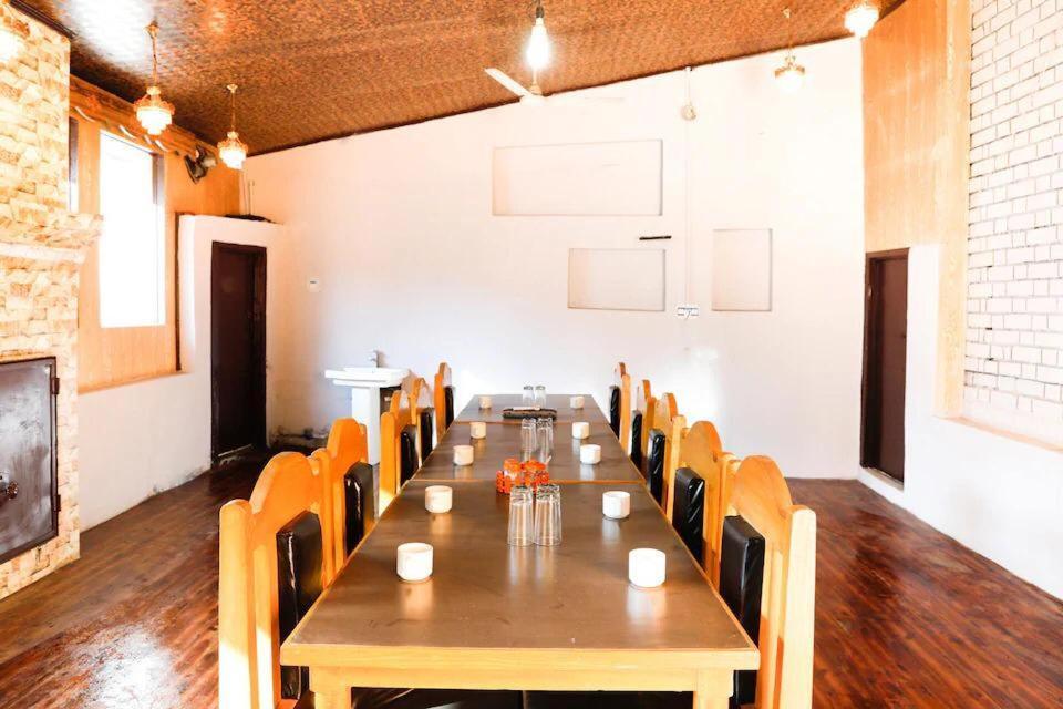 Hotel Sidsons Royale Srinagar (Jammu and Kashmir)
