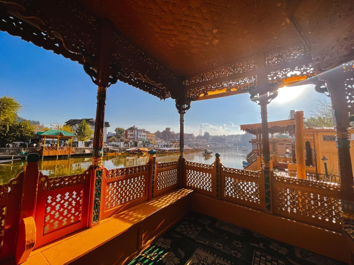 Hotel The Heritage Gemini Group Of Houseboat Srinagar (Jammu and Kashmir)
