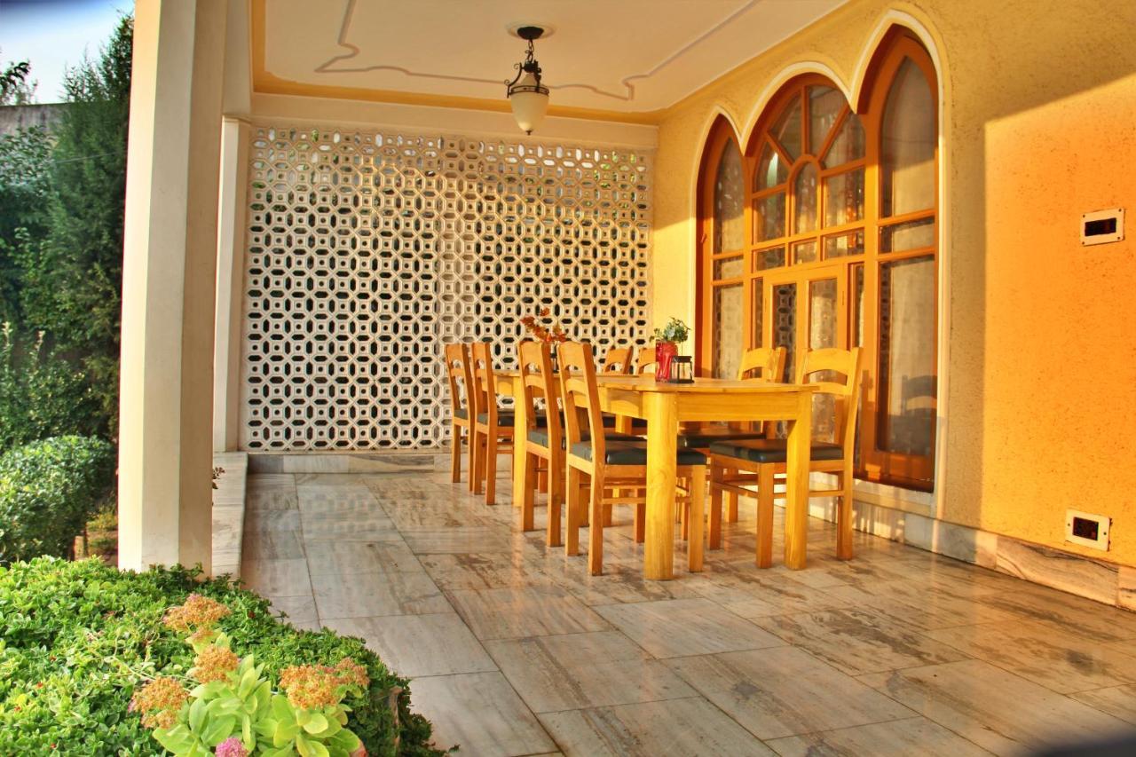 Hotel Lamzy Pari Mahal Srinagar (Jammu and Kashmir)