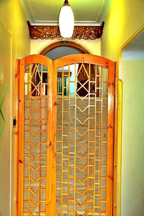 Hotel Lamzy Pari Mahal *