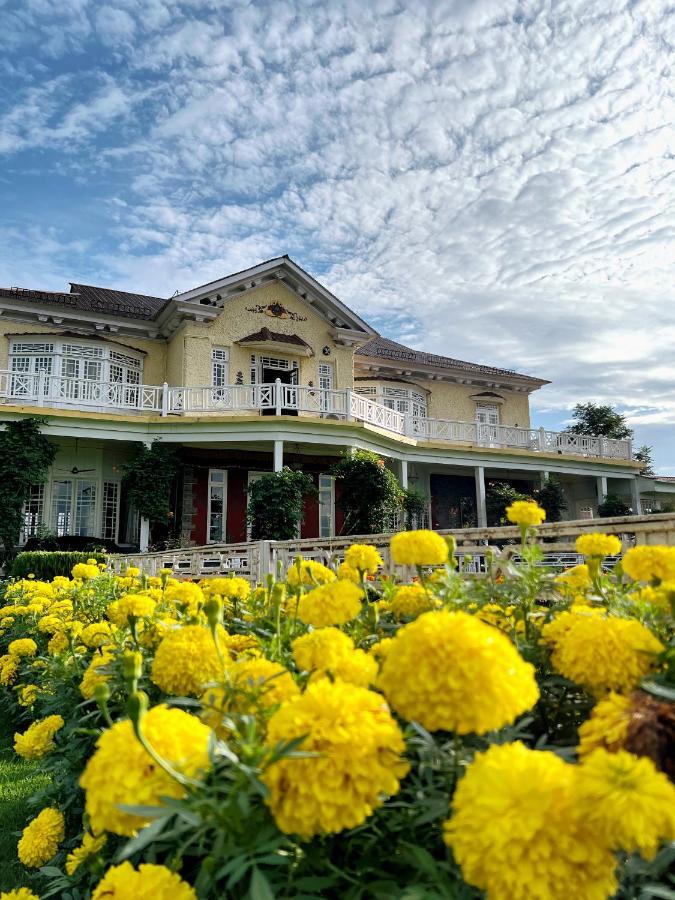 Karan Mahal Homestay Srinagar (Jammu and Kashmir)