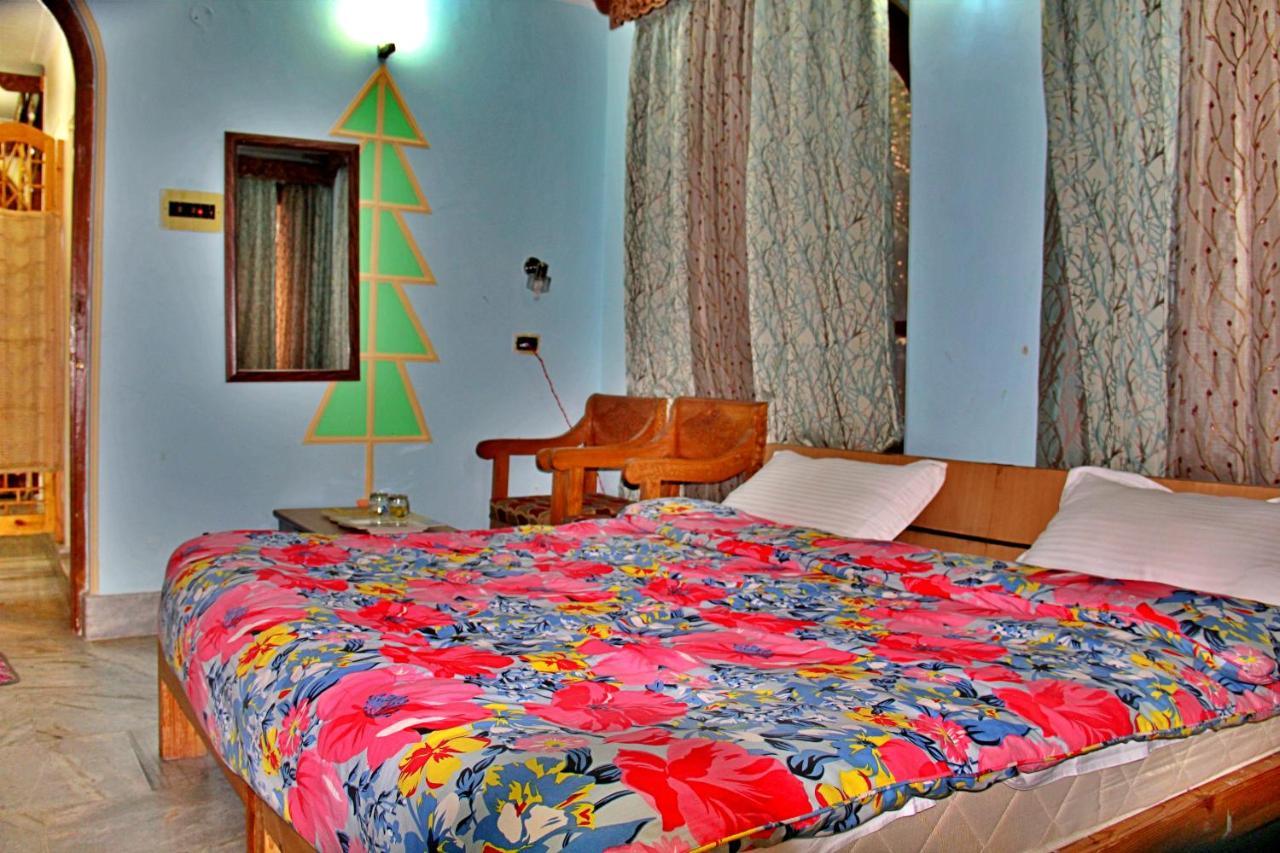 Hotel Lamzy Pari Mahal *
