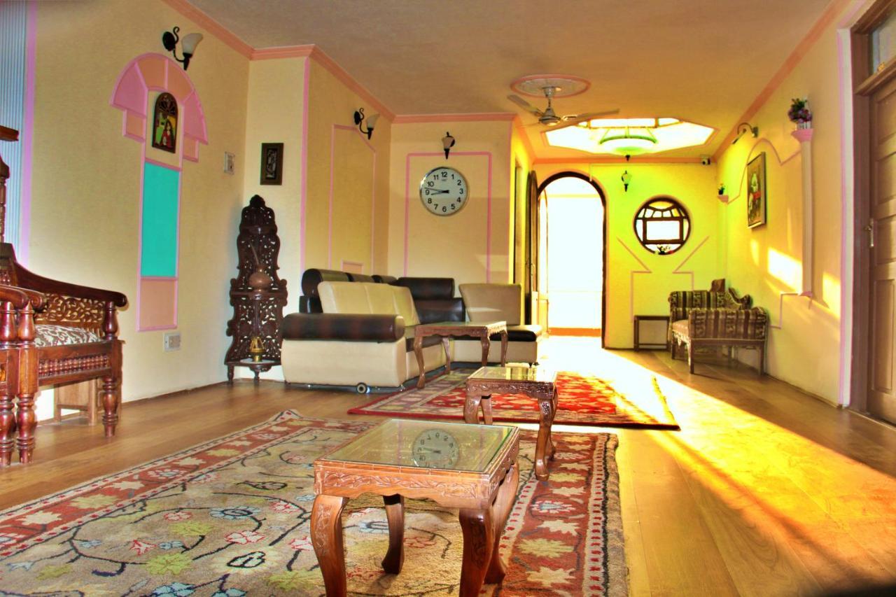 Hotel Lamzy Pari Mahal Srinagar (Jammu and Kashmir)