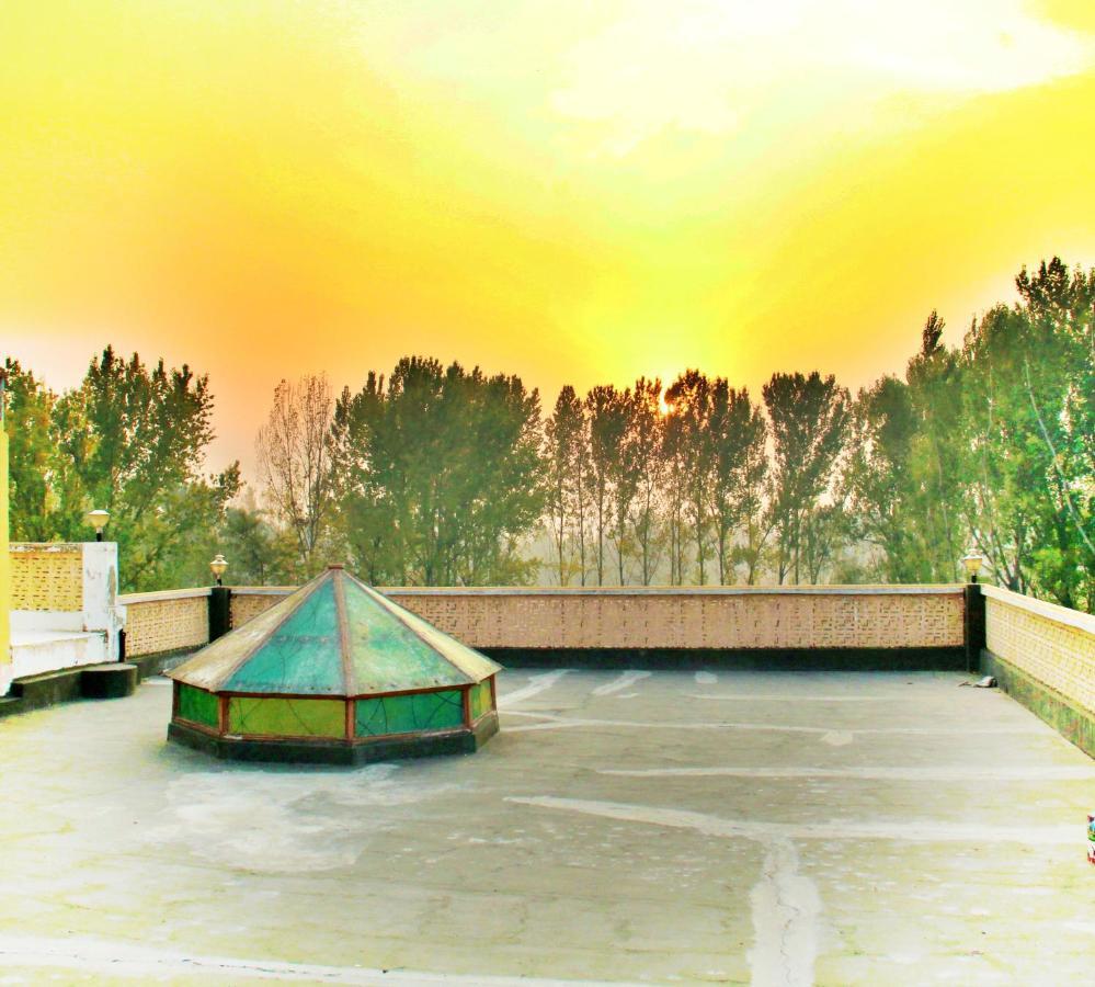 Lamzy Pari Mahal Hotel Srinagar (Jammu and Kashmir)