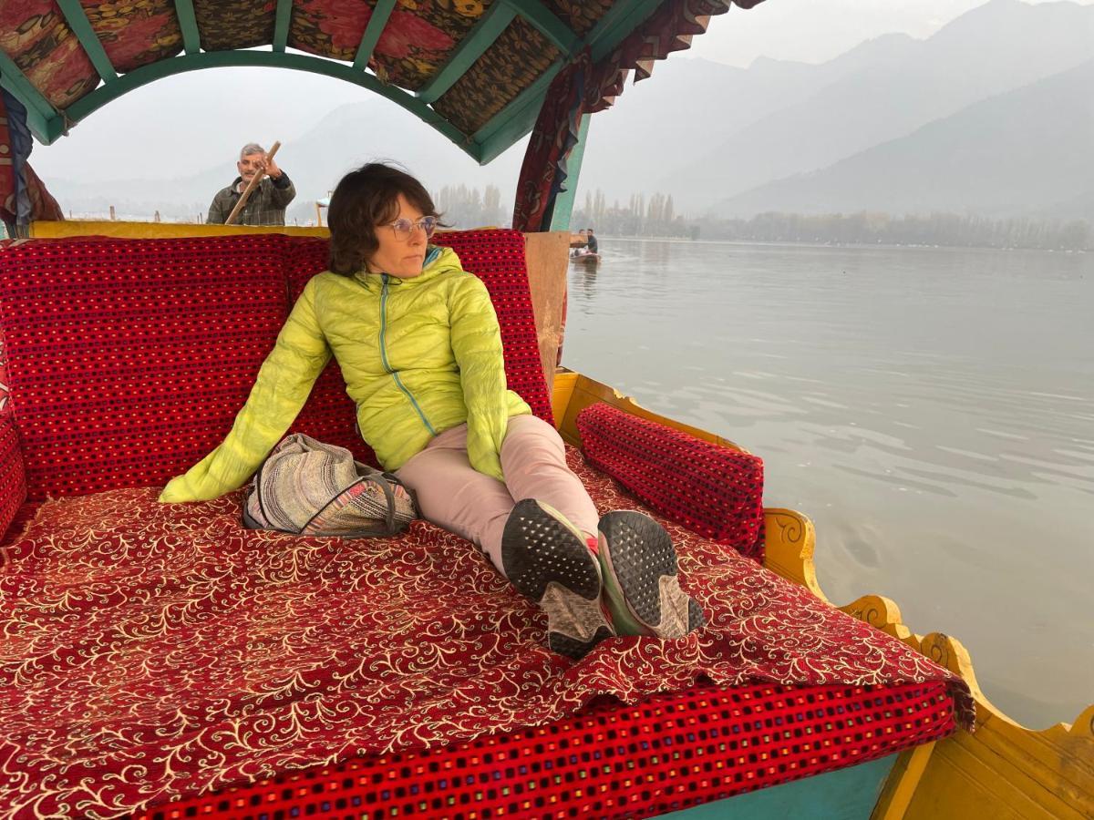 Botel The Heritage Safina Group Of Houseboats Srinagar (Jammu and Kashmir)