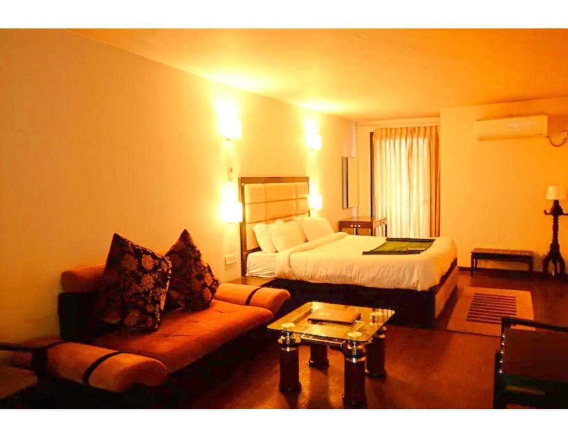 Homestay Aksa, Srinagar (Jammu and Kashmir)
