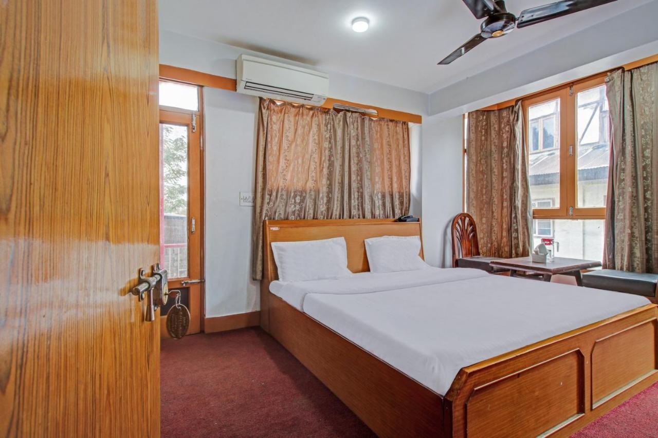 Hotel Oyo 82305 Ruby And Restaurant Srinagar (Jammu and Kashmir)