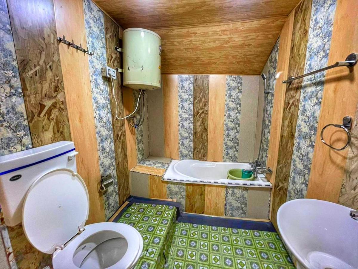 Lala Rukh Group Of Houseboats Botel 4*