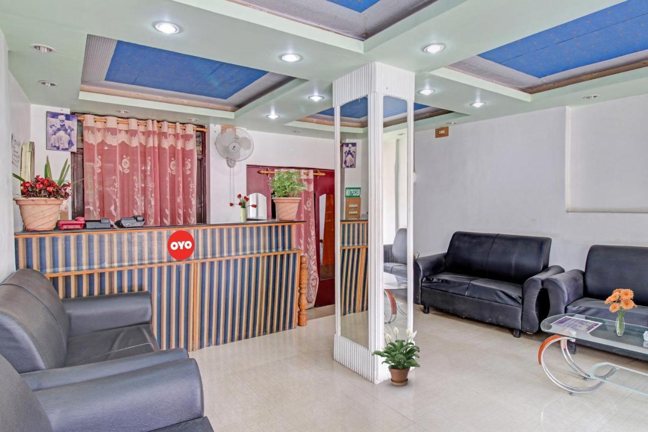 Hotel O Jay Palace Srinagar (Jammu and Kashmir)