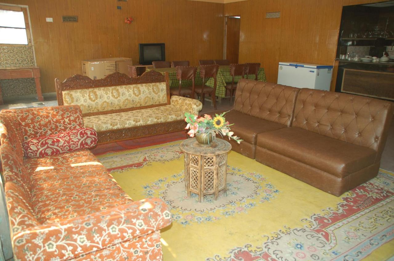 Zippino 3s3 Hotel 3*