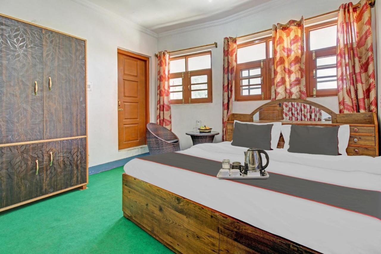 Super Oyo Capital O 91600 The Village Classic And Restaurant Hotel Srinagar (Jammu and Kashmir)