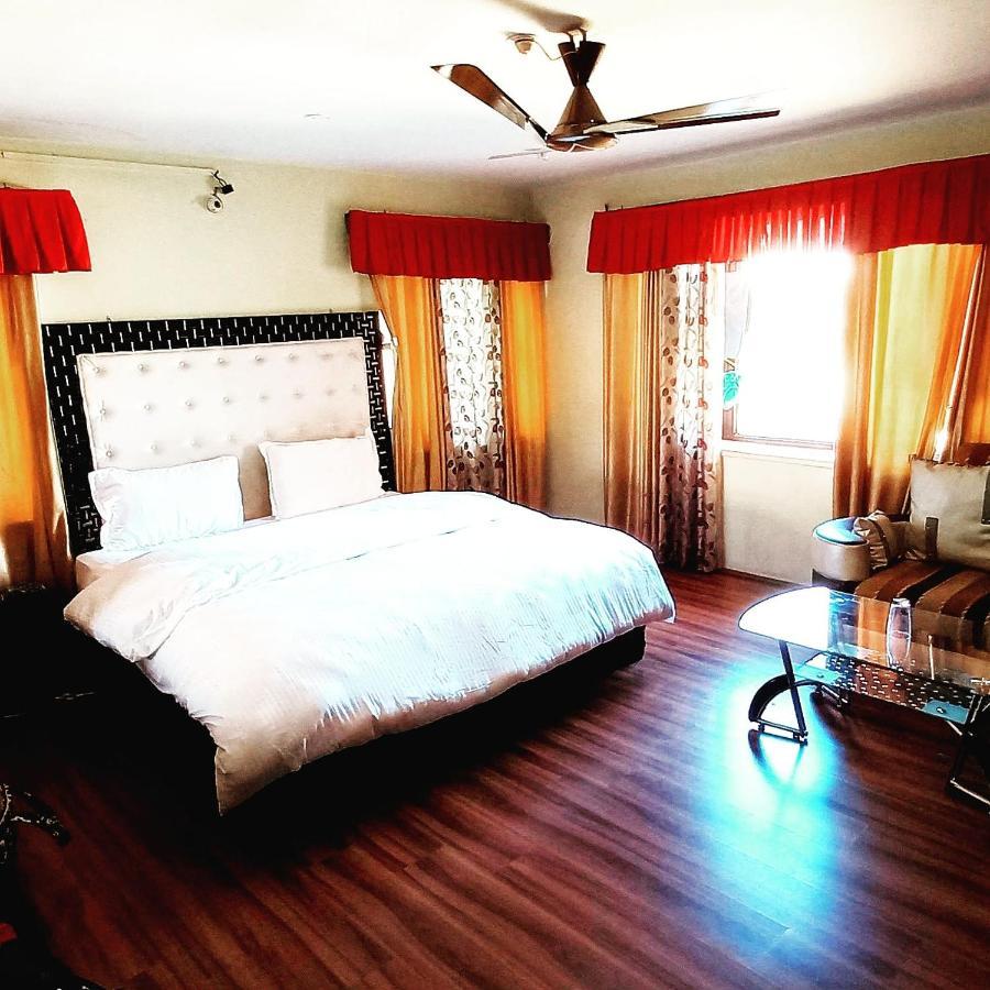 Guest house Urban 3*