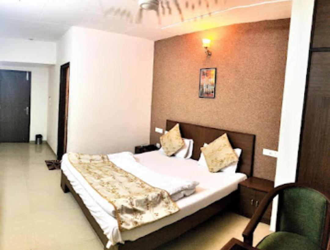 Homestay 74 *