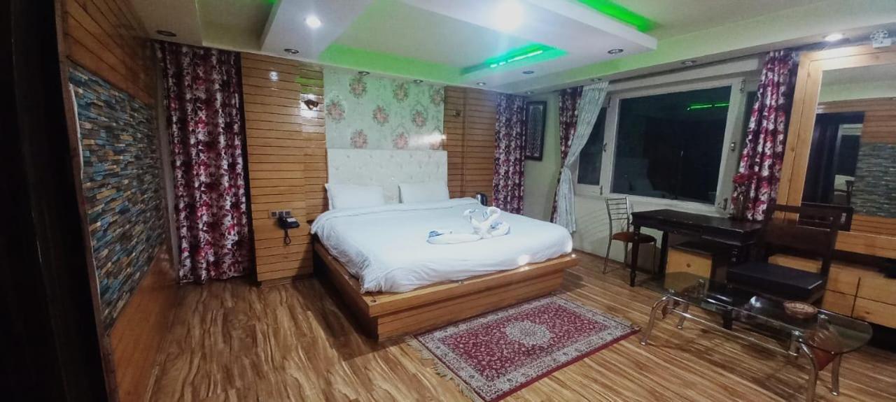 Urban Guest house 3*