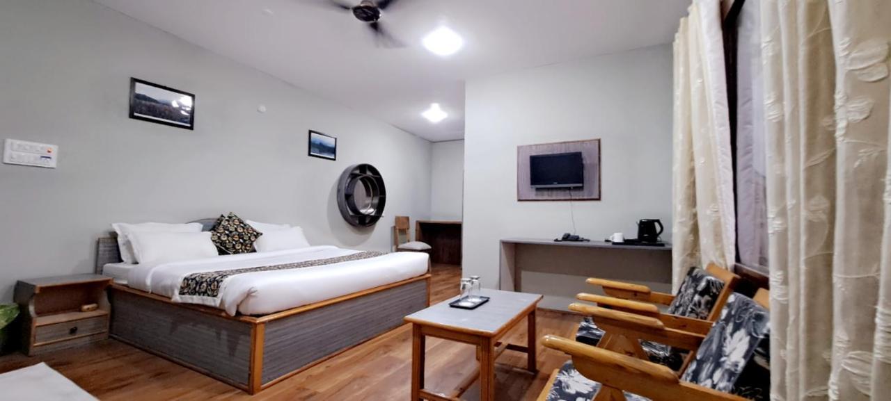 Mehtab Hotel 4*