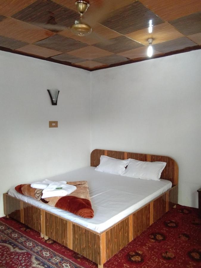 Hotel Howrah