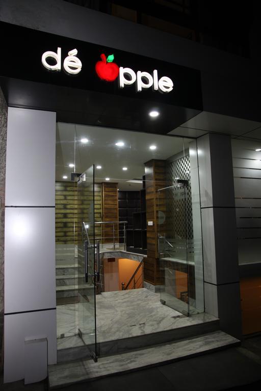 De Apple Srinagar (Jammu and Kashmir)